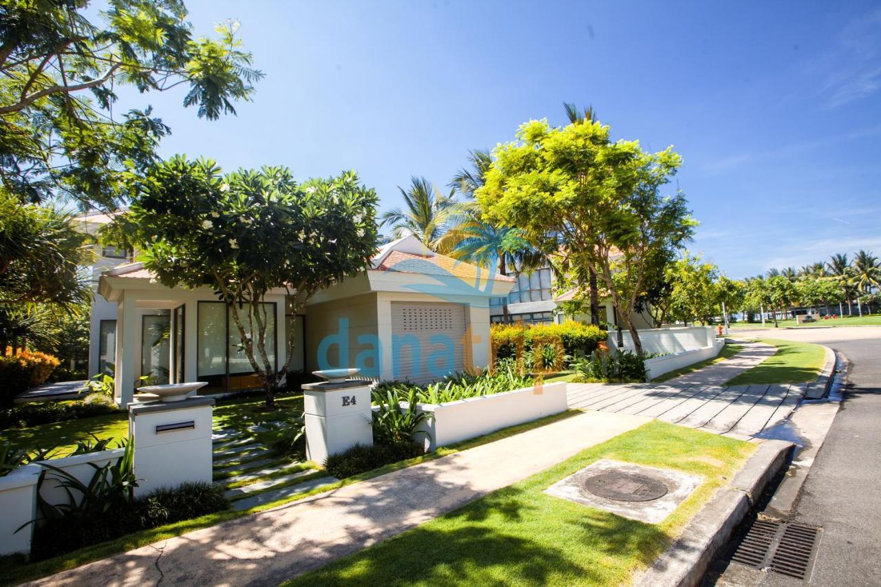 Deluxe Ocean Villa Along The Beach Дананг Екстер'єр фото
