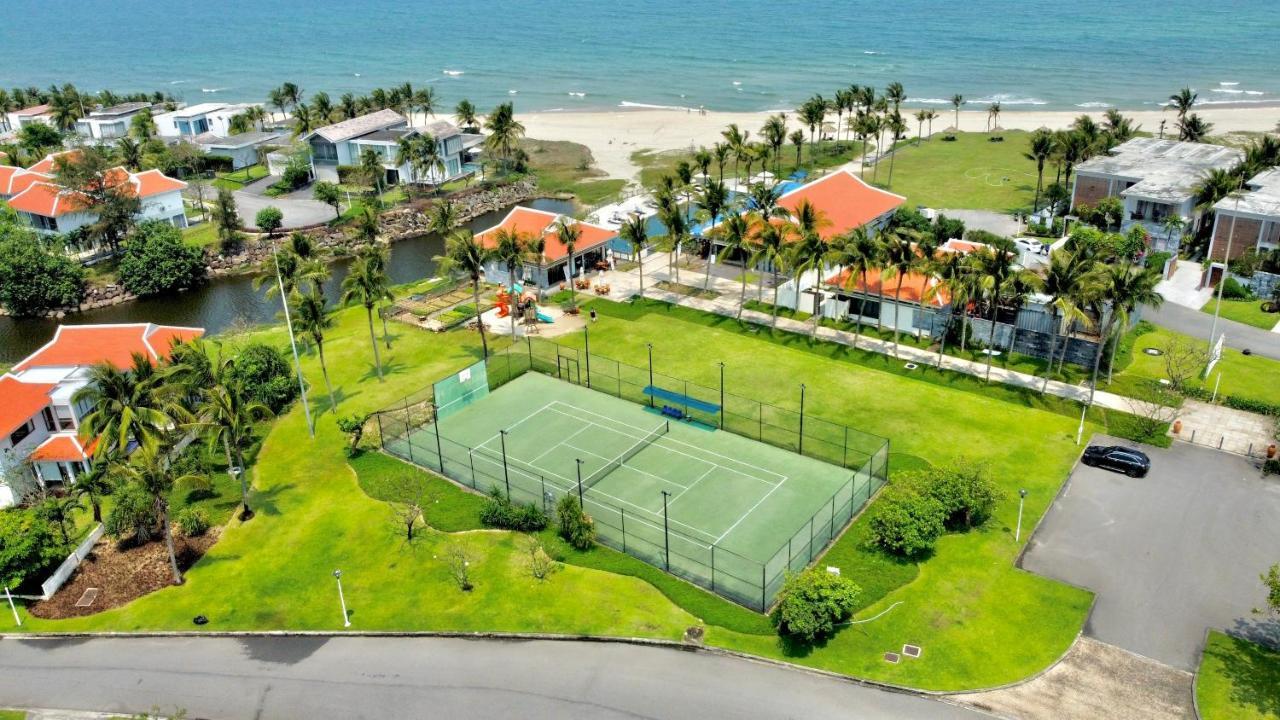 Deluxe Ocean Villa Along The Beach Дананг Екстер'єр фото