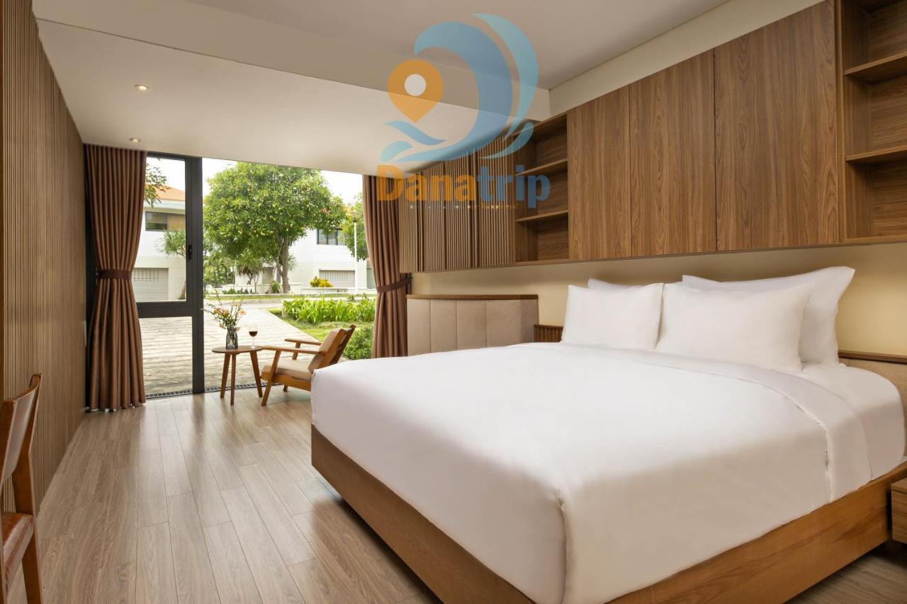 Deluxe Ocean Villa Along The Beach Дананг Екстер'єр фото