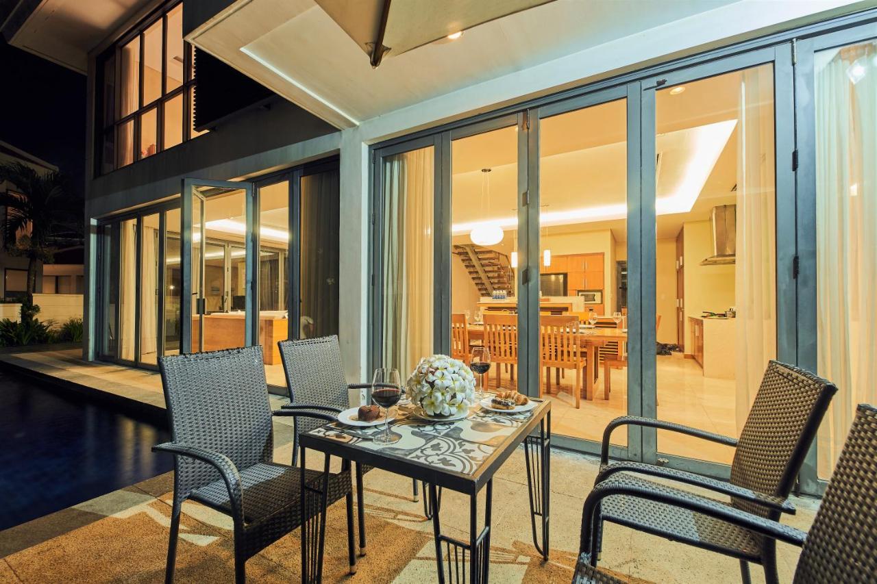 Deluxe Ocean Villa Along The Beach Дананг Екстер'єр фото