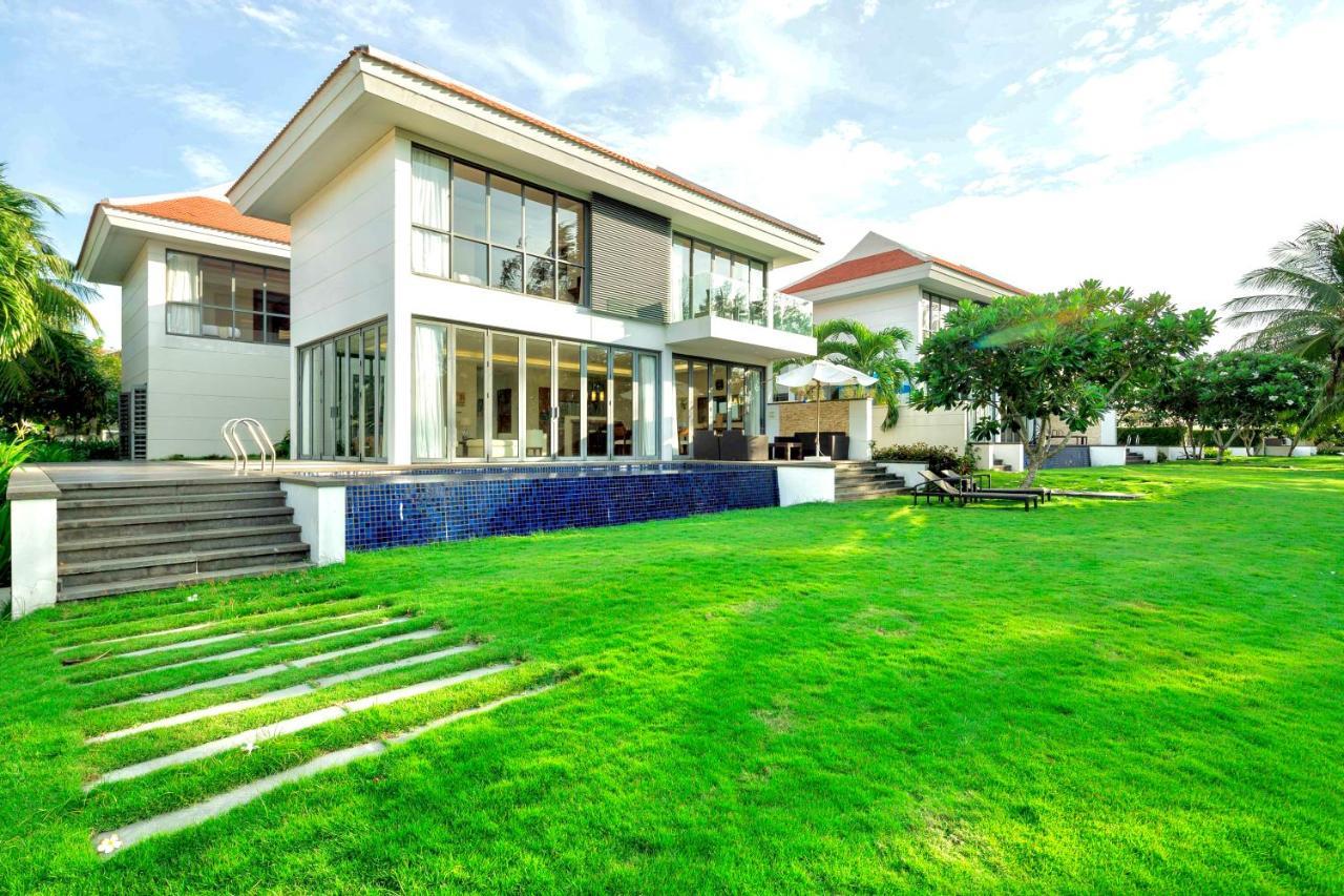 Deluxe Ocean Villa Along The Beach Дананг Екстер'єр фото