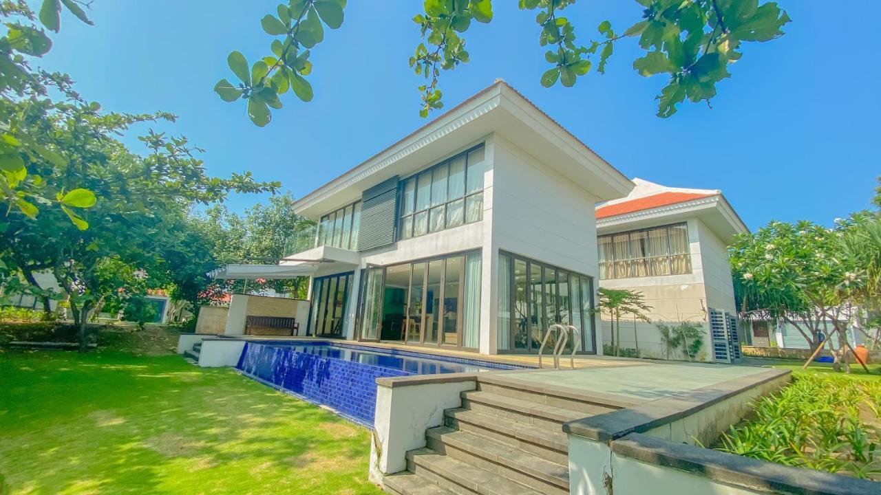 Deluxe Ocean Villa Along The Beach Дананг Екстер'єр фото