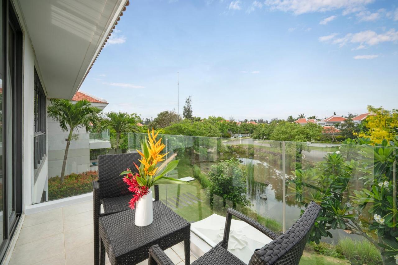 Deluxe Ocean Villa Along The Beach Дананг Екстер'єр фото